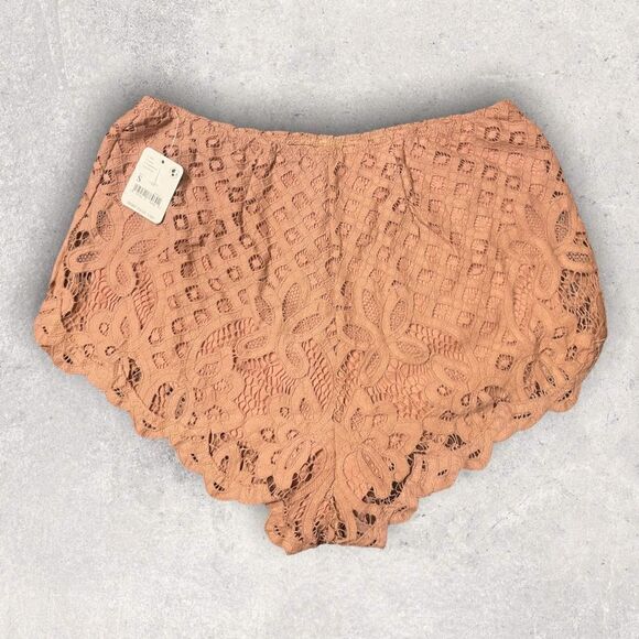 Free People | Women’s FP One Adela Shorts Size Small in Ballet Pink - Picture 3 of 6